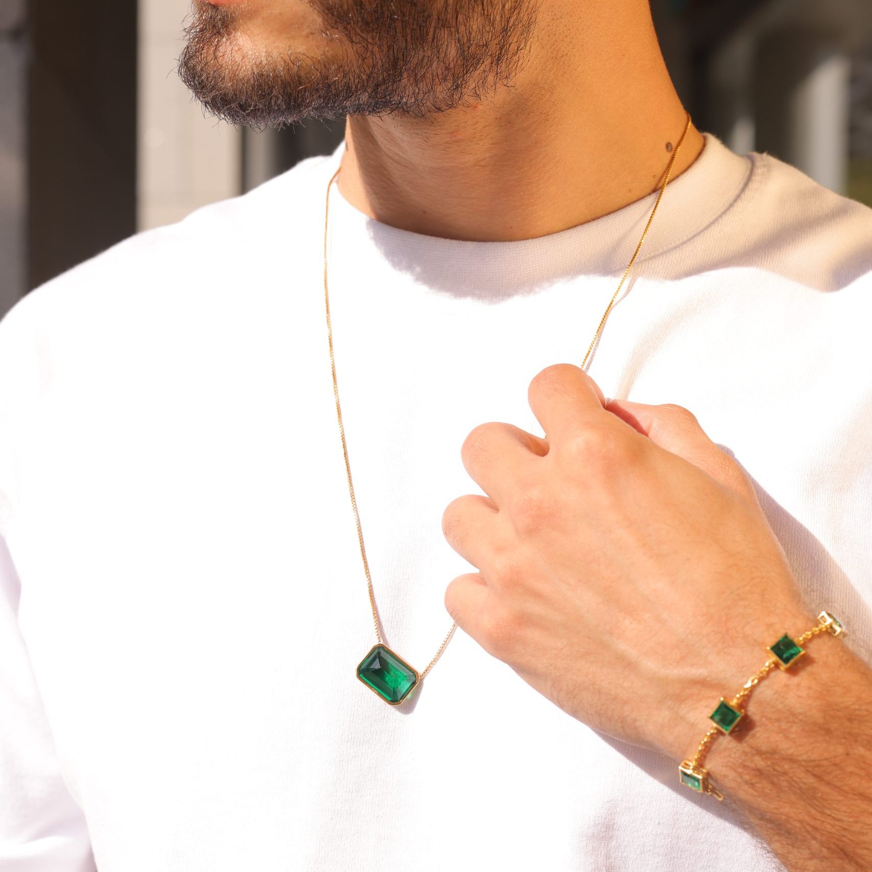 EMERALD BLOOM NECKLACE 18K Gold Vermeil — detail shot