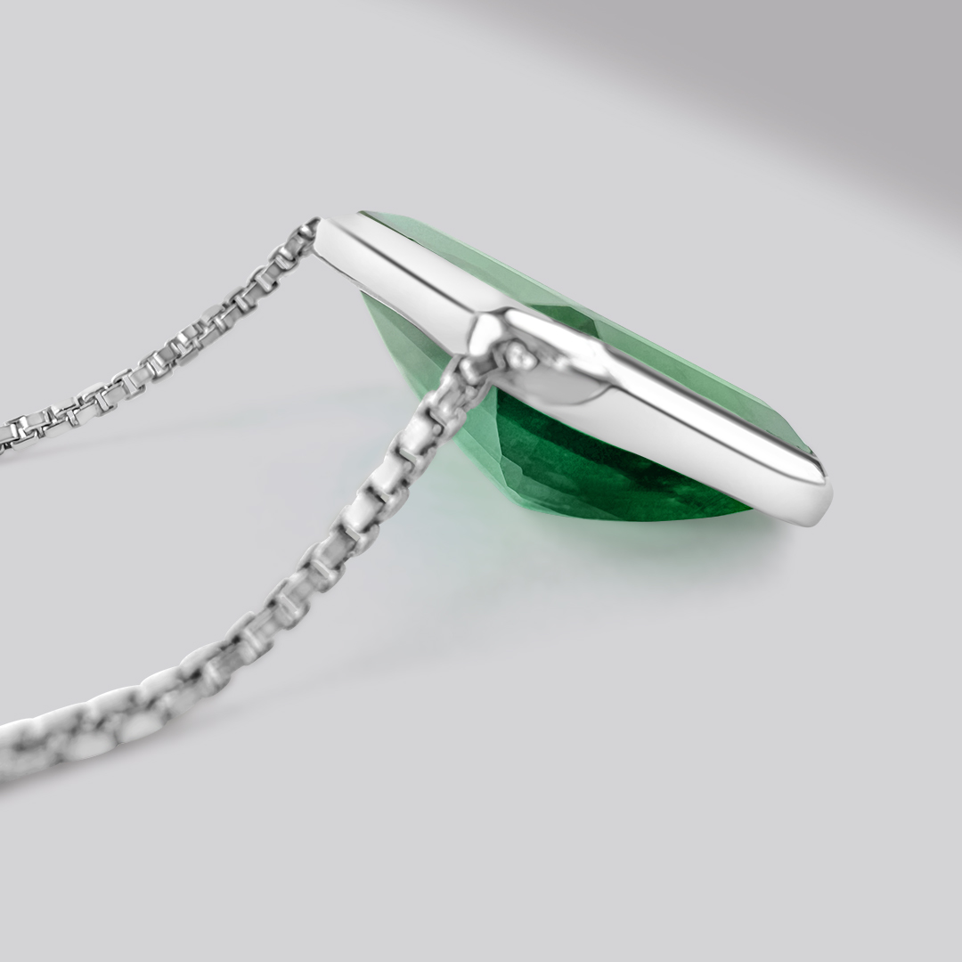 EMERALD BLOOM NECKLACE Sterling Silver — on model