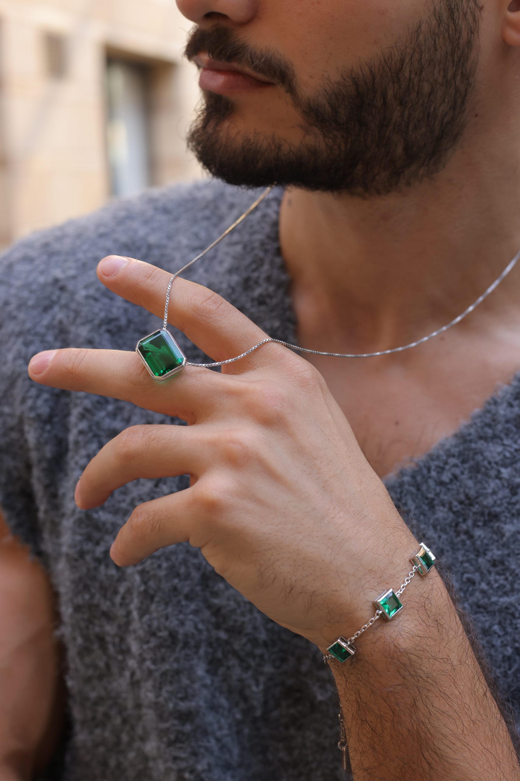 EMERALD BLOOM NECKLACE Sterling Silver — detail shot