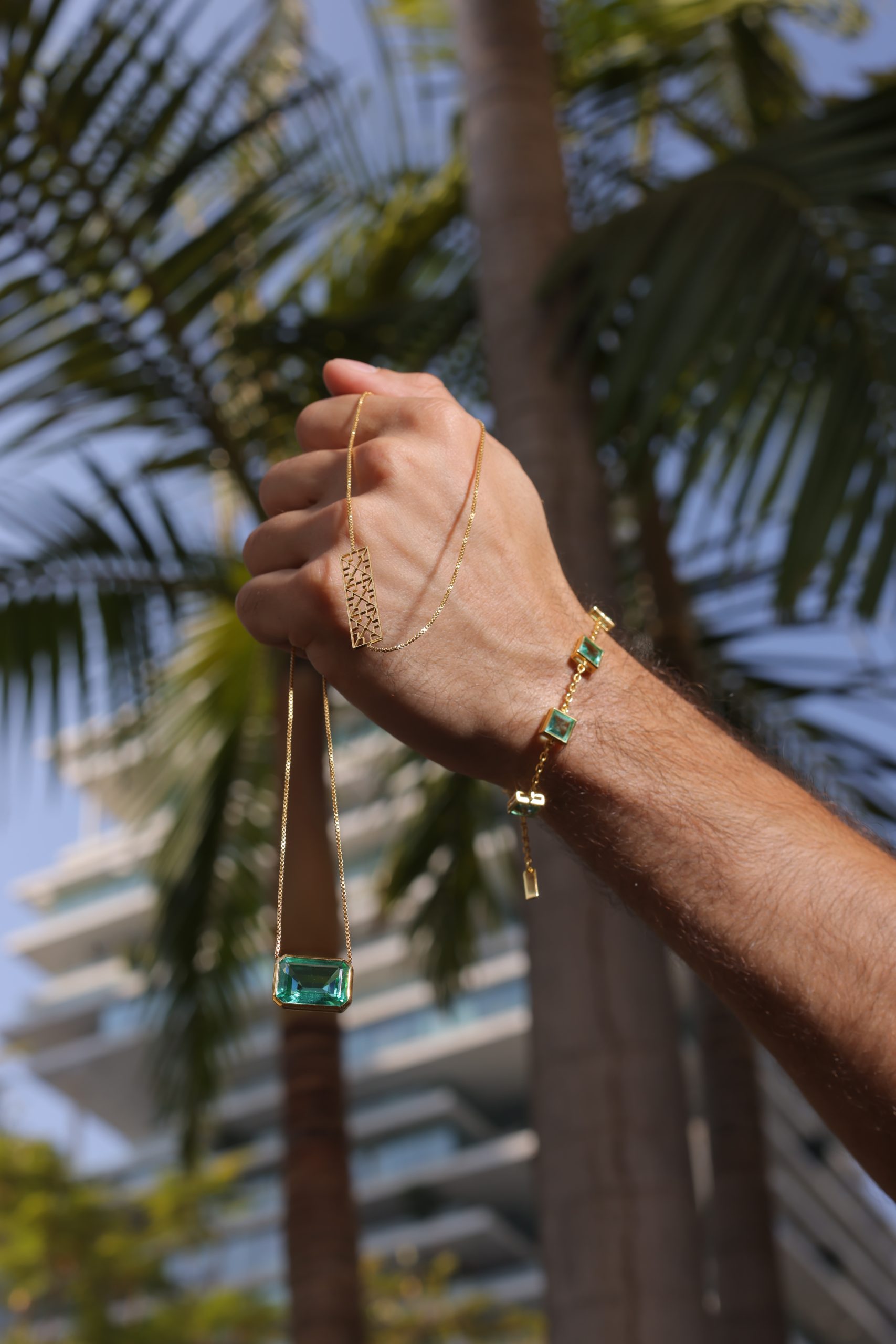PARAÍBA FLOW BRACELET 18K Gold Vermeil — on model