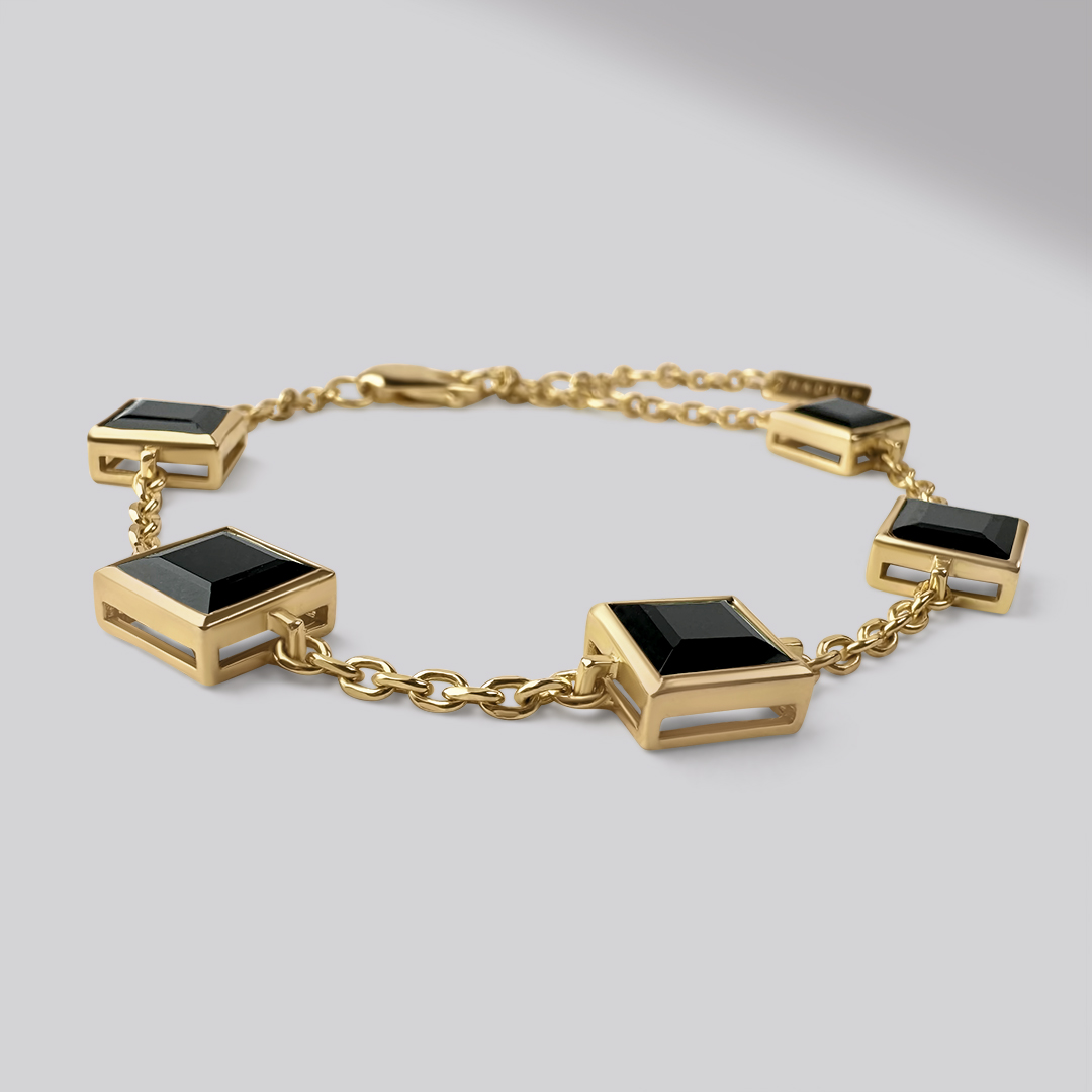 ONYX SHIELD BRACELET 18K Gold Vermeil — main view