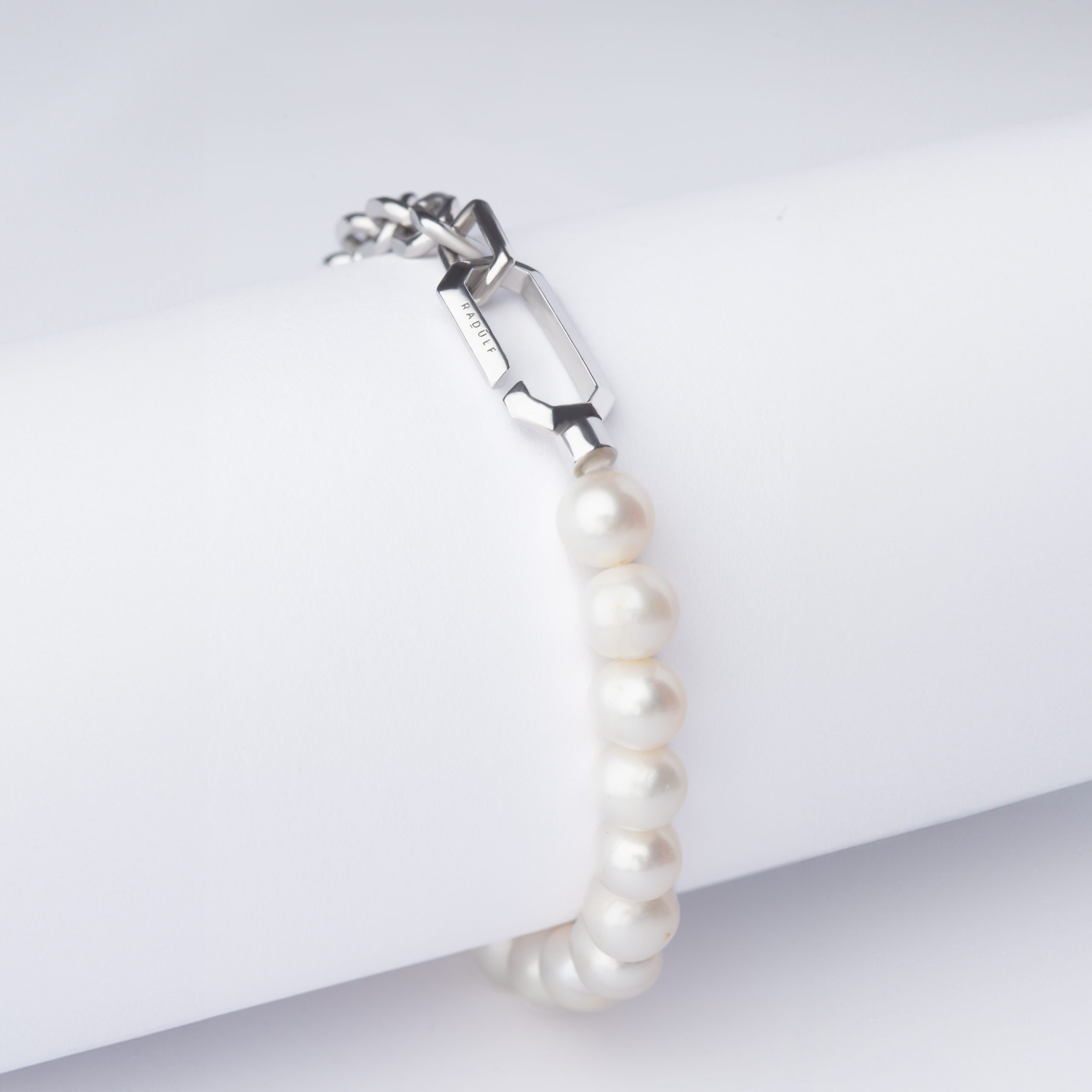 Pearl Aurora Bracelink — main view